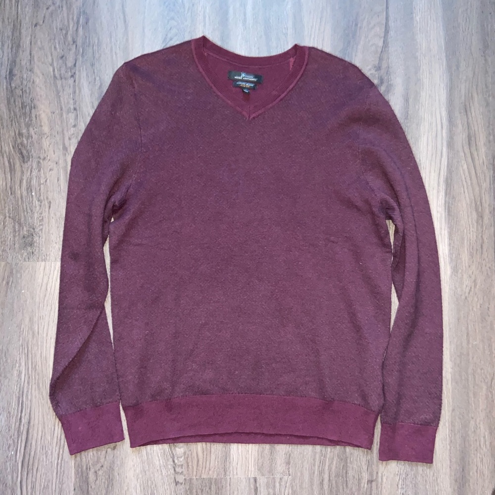 NEVER WORN Men’s Sweater